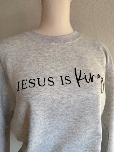 Jesus Is King Crewneck – The Four Boutique